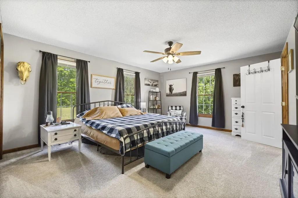11279 Kentucky 196 Nancy KY 42544