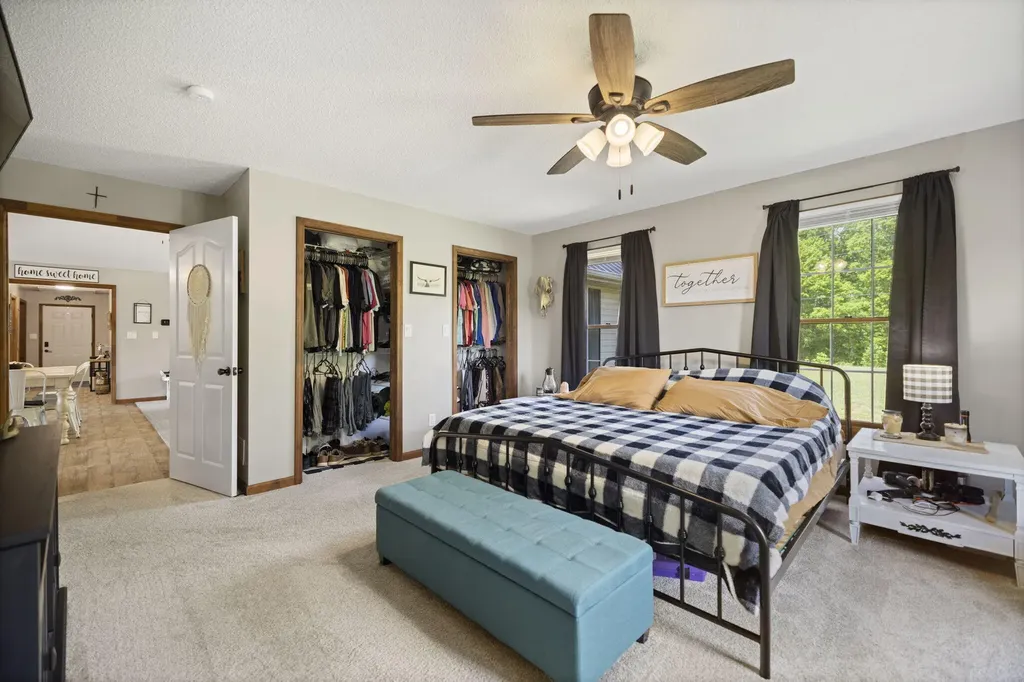 11279 Kentucky 196 Nancy KY 42544