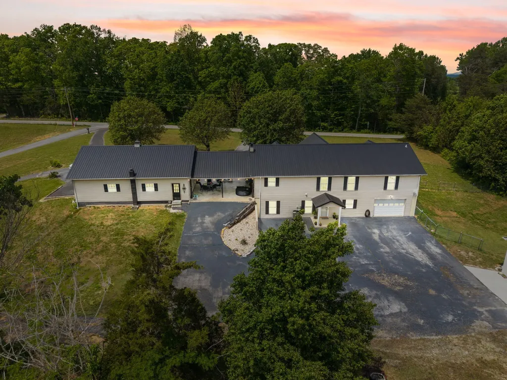 11279 Kentucky 196 Nancy KY 42544