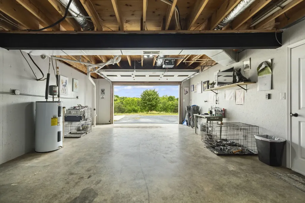 11279 Kentucky 196 Nancy KY 42544