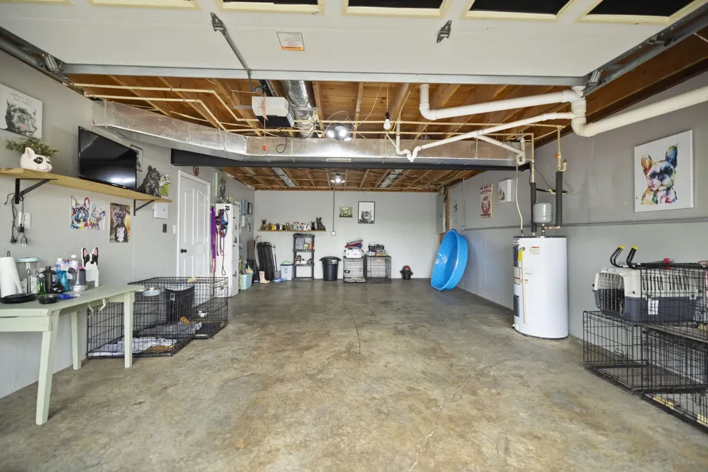11279 Kentucky 196 Nancy KY 42544
