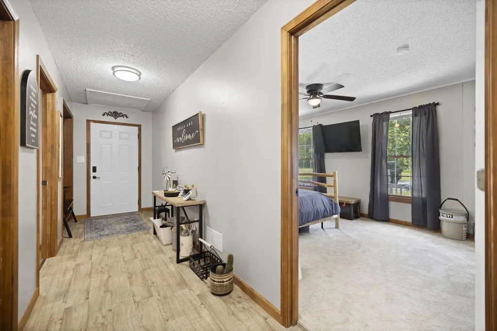 11279 Kentucky 196 Nancy KY 42544