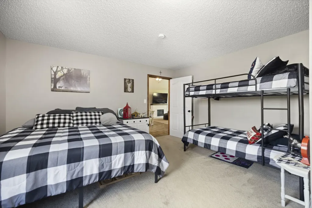 11279 Kentucky 196 Nancy KY 42544