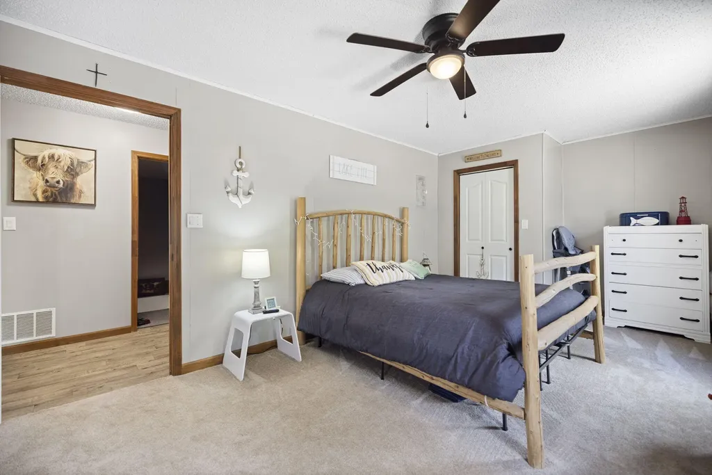 11279 Kentucky 196 Nancy KY 42544
