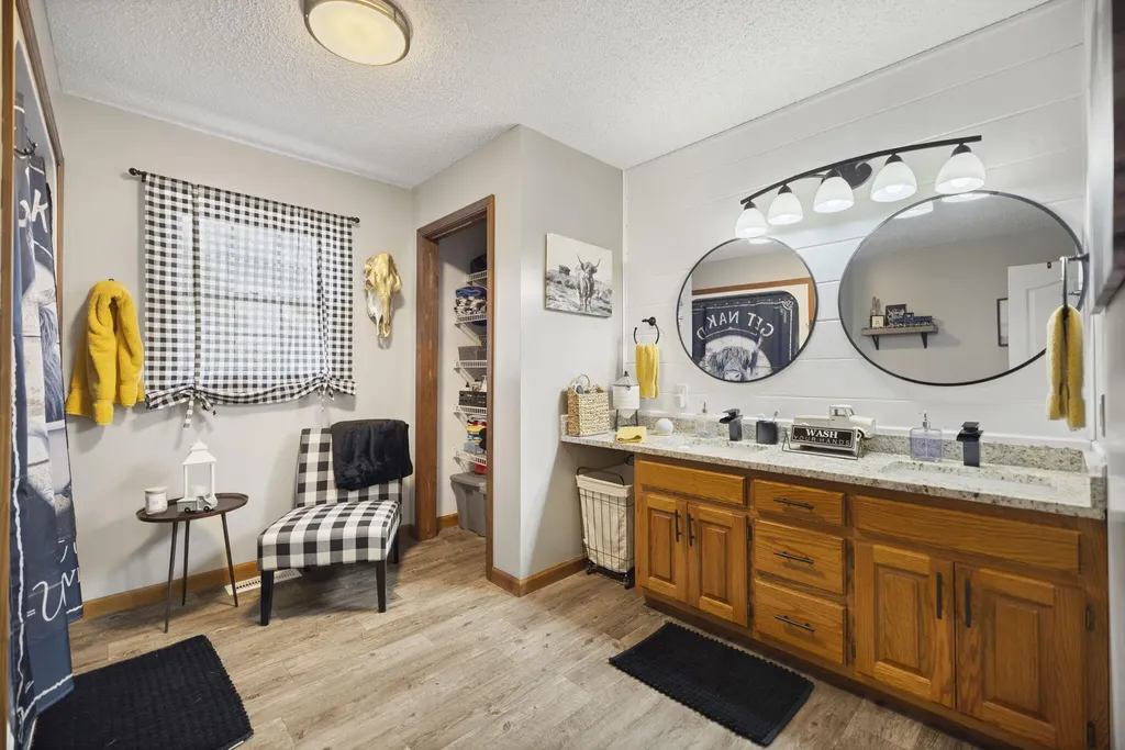 11279 Kentucky 196 Nancy KY 42544
