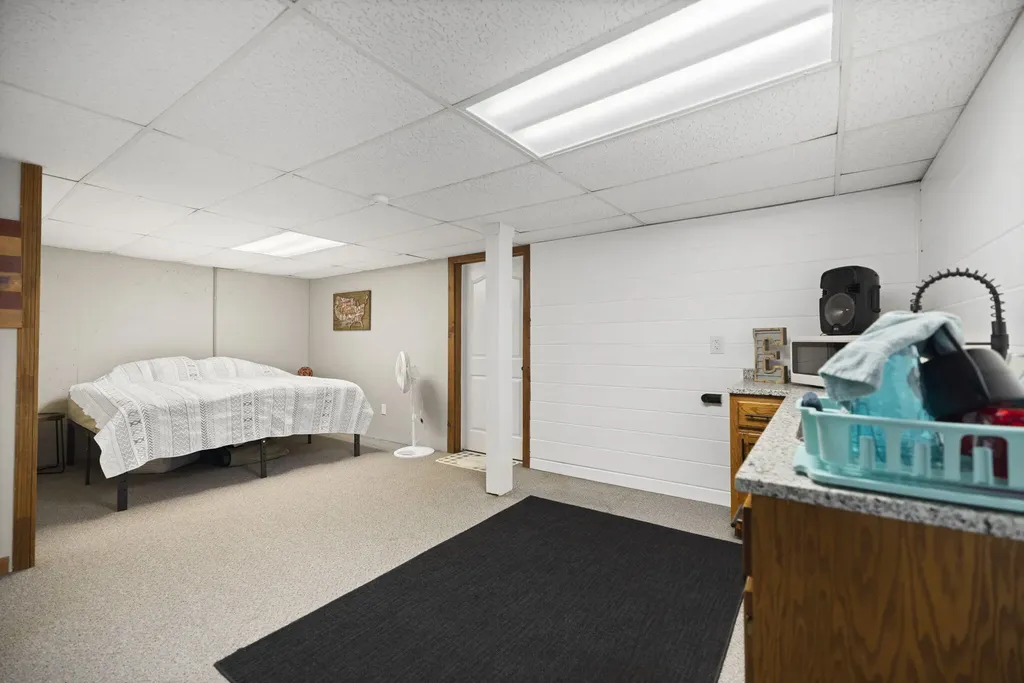 11279 Kentucky 196 Nancy KY 42544
