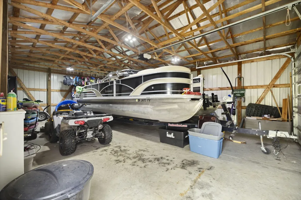 11279 Kentucky 196 Nancy KY 42544