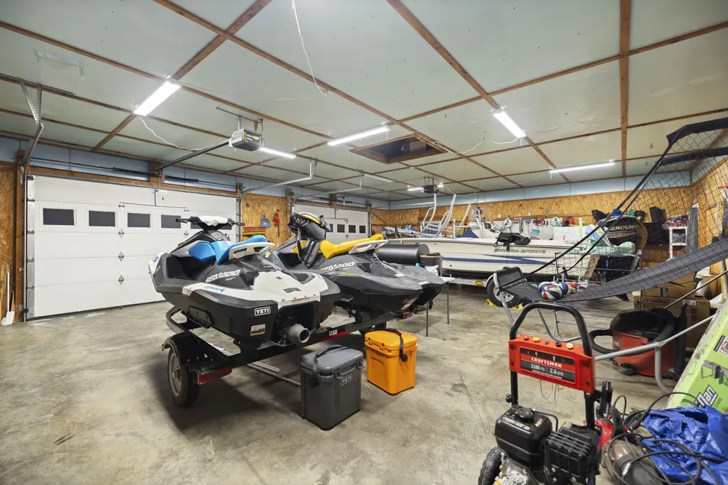11279 Kentucky 196 Nancy KY 42544