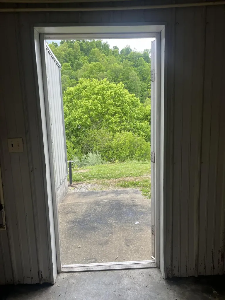 610 Tom Frazier Way Salyersville KY 41465