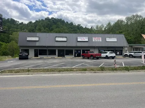 610 Tom Frazier Way Salyersville KY 41465