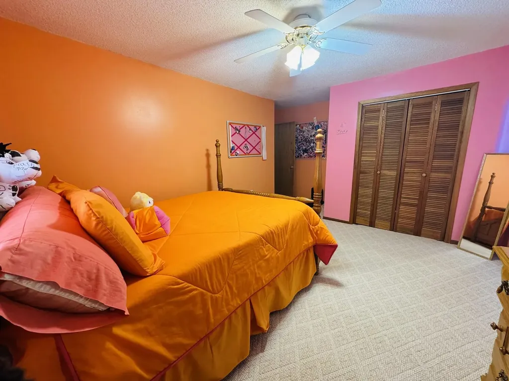 1069 Meadows Grove Road Pine Knot KY 42635