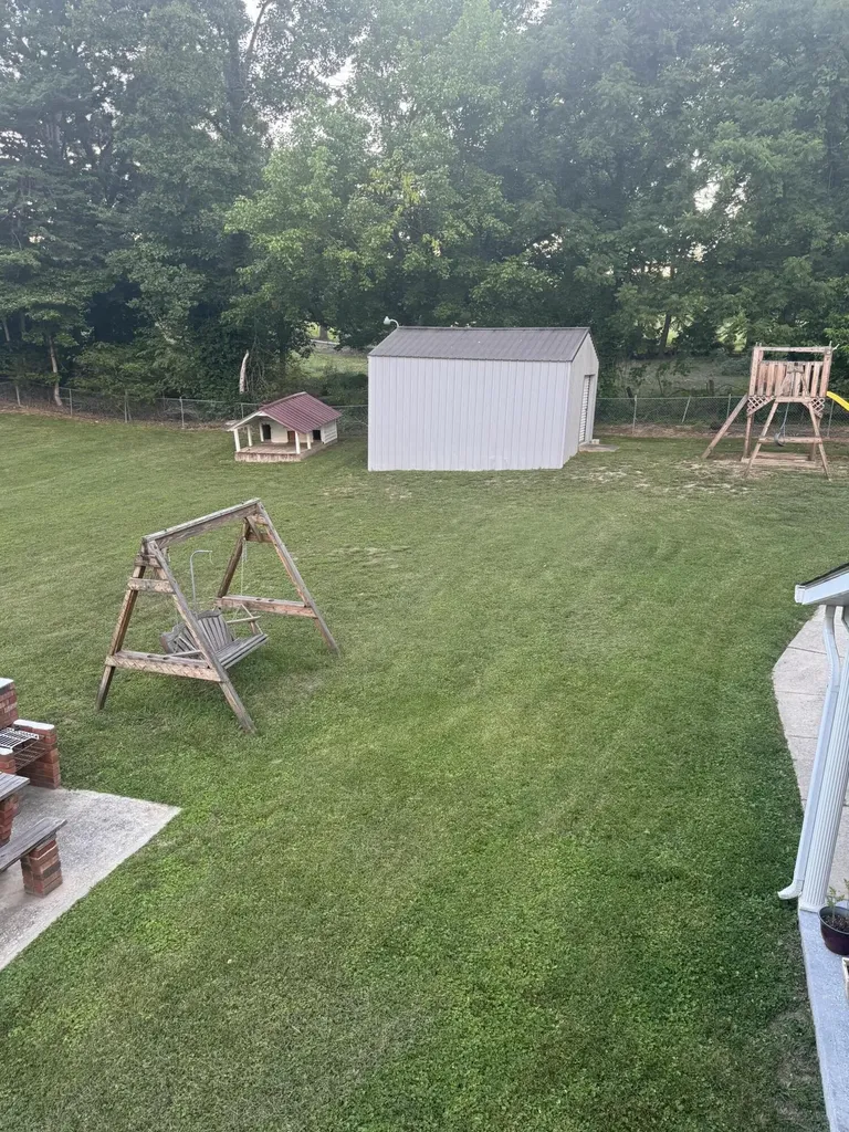 1069 Meadows Grove Road Pine Knot KY 42635