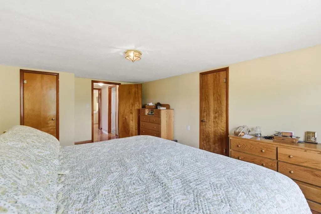 5029 S Highway 379 Jamestown KY 42629