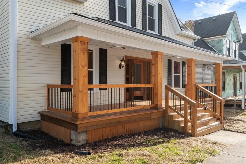 221 W Hickman Street Winchester KY 40391