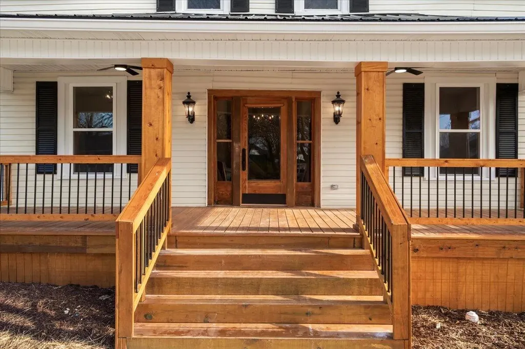 221 W Hickman Street Winchester KY 40391