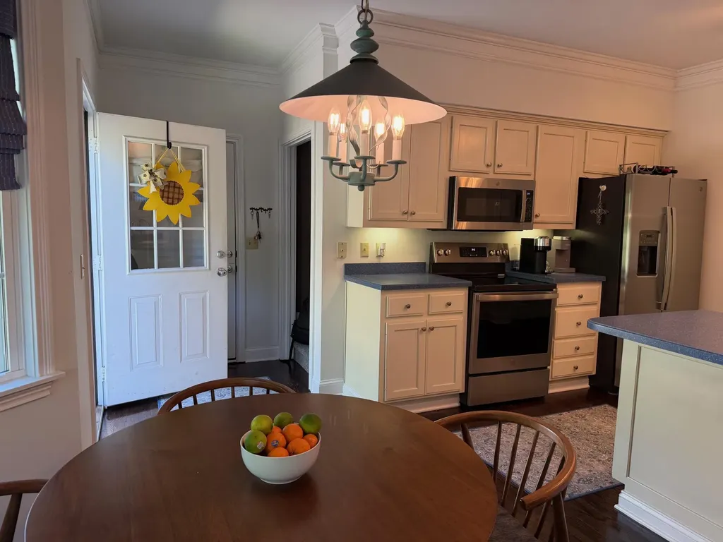 129 Colonial Way Danville KY 40422