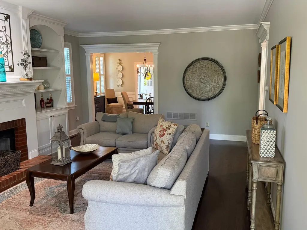 129 Colonial Way Danville KY 40422