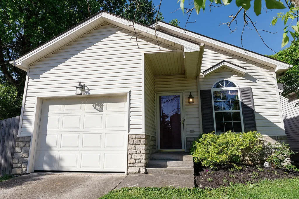 2488 Checkerberry Drive Lexington KY 40509