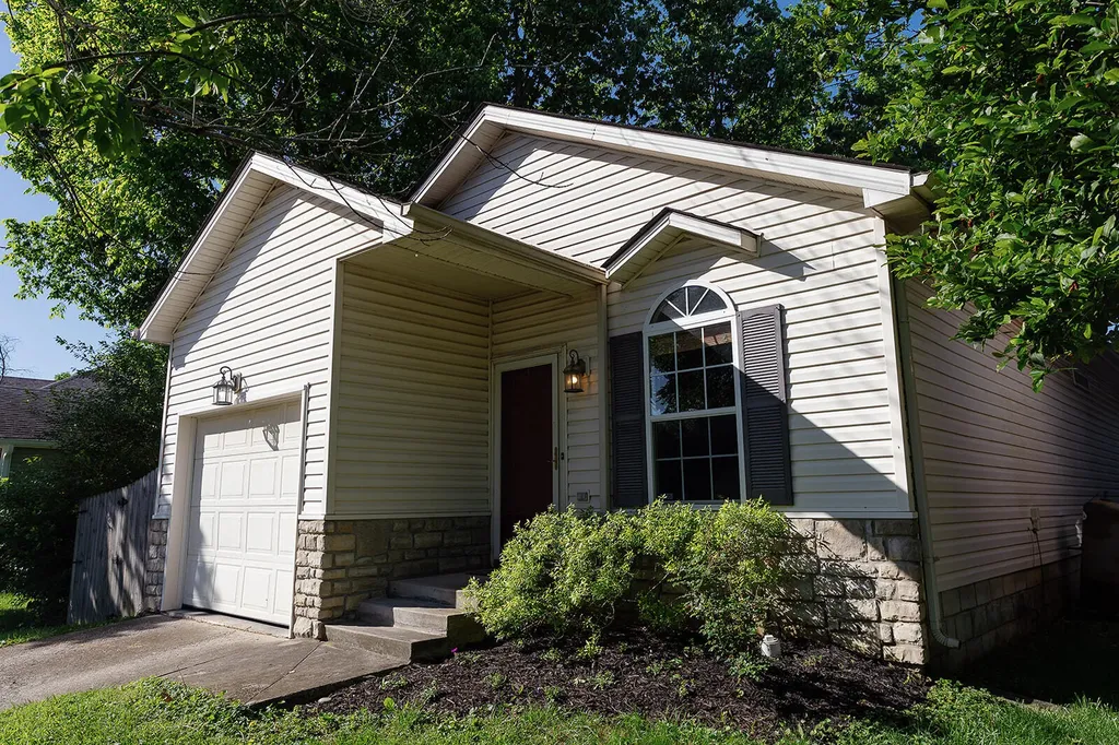 2488 Checkerberry Drive Lexington KY 40509
