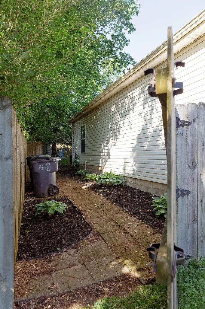 2488 Checkerberry Drive Lexington KY 40509