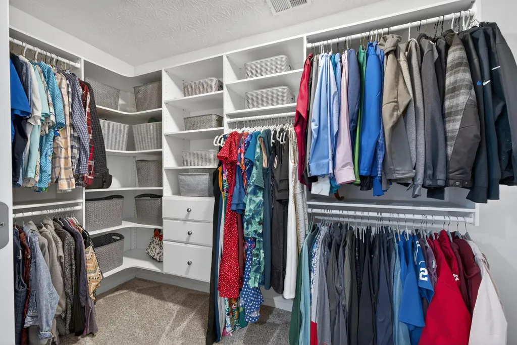2073 Shaker Run Road Lexington KY 40509