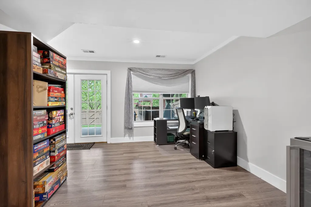 2073 Shaker Run Road Lexington KY 40509