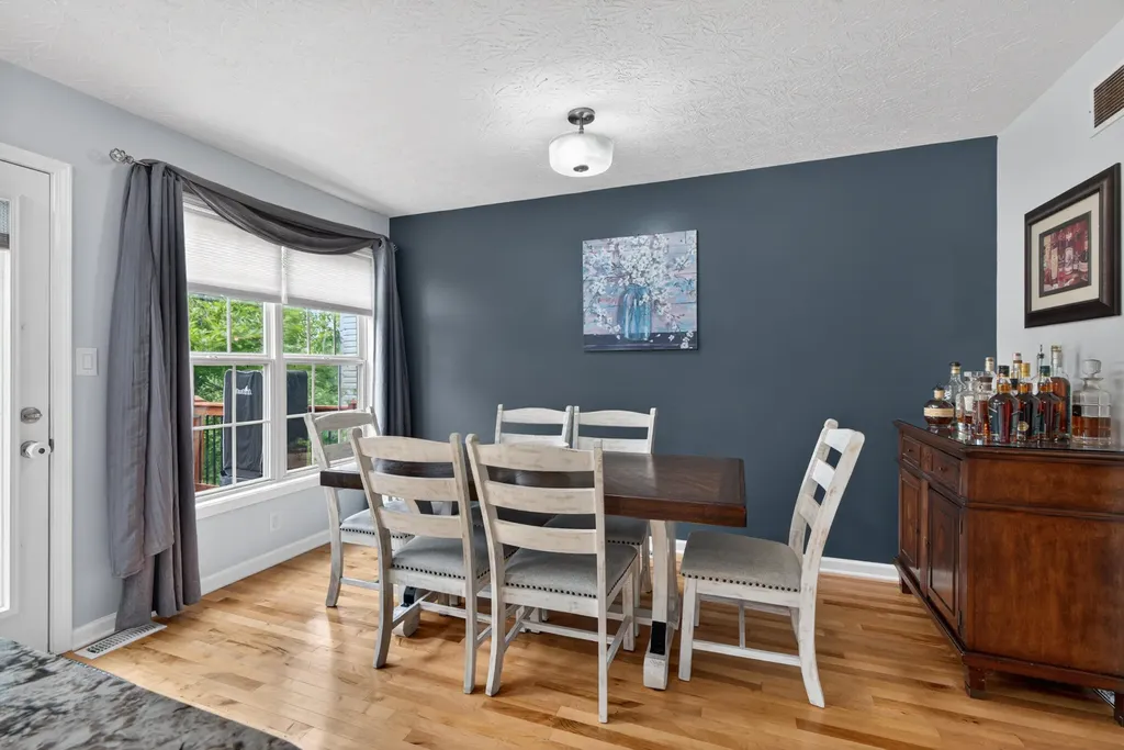 2073 Shaker Run Road Lexington KY 40509