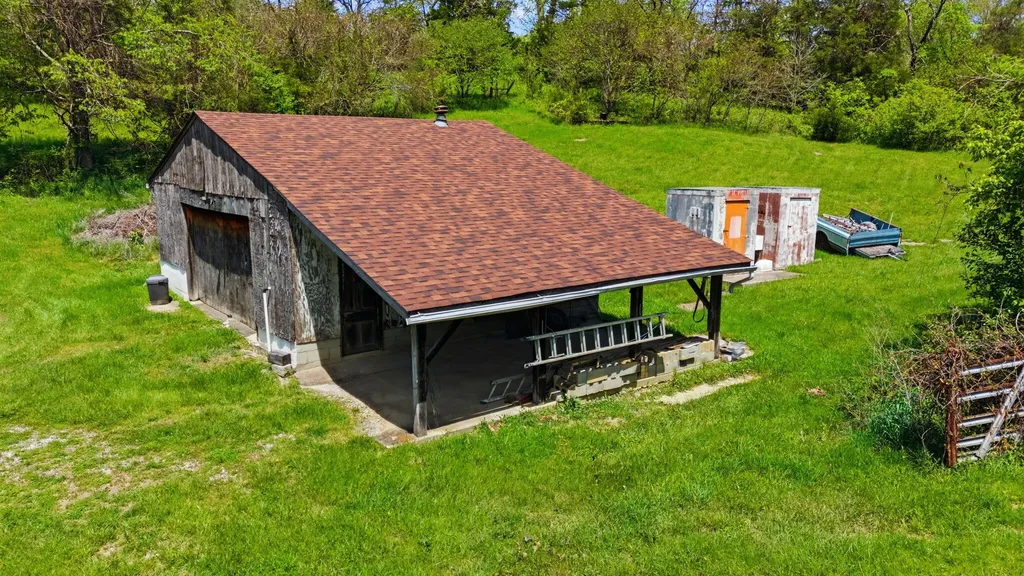 381 N Rays Fork Road Sadieville KY 40370