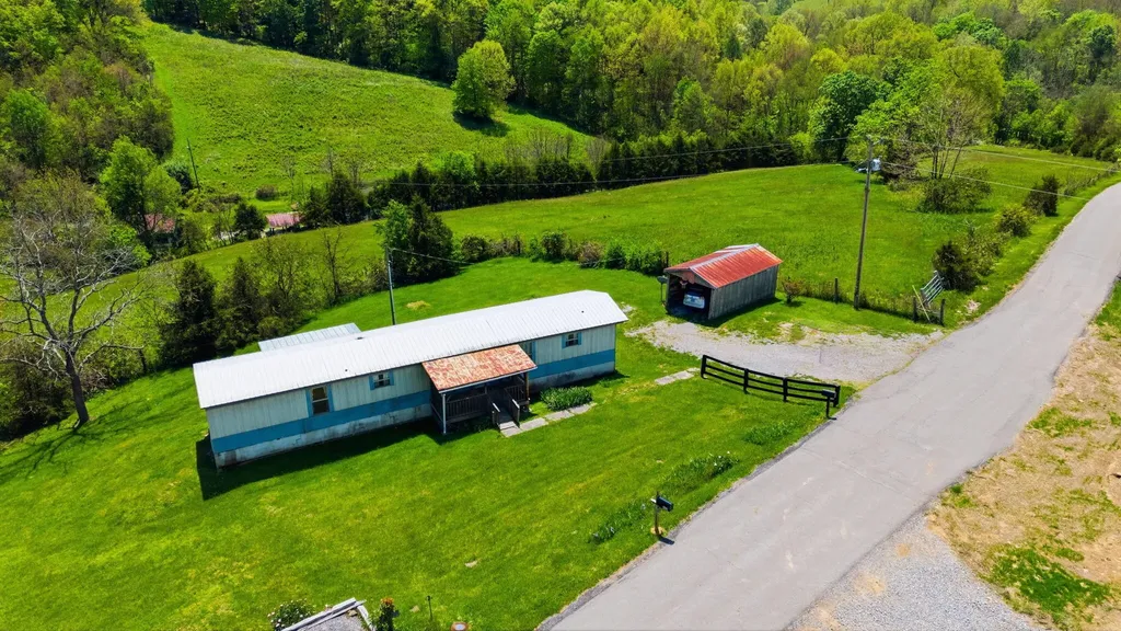 381 N Rays Fork Road Sadieville KY 40370