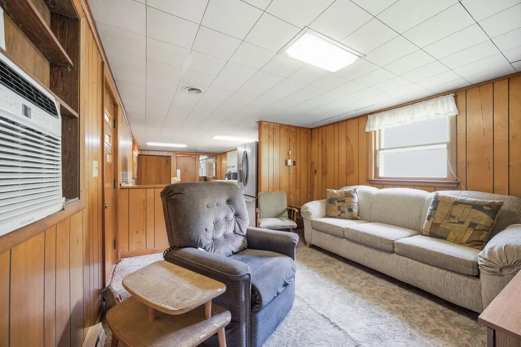 381 N Rays Fork Road Sadieville KY 40370