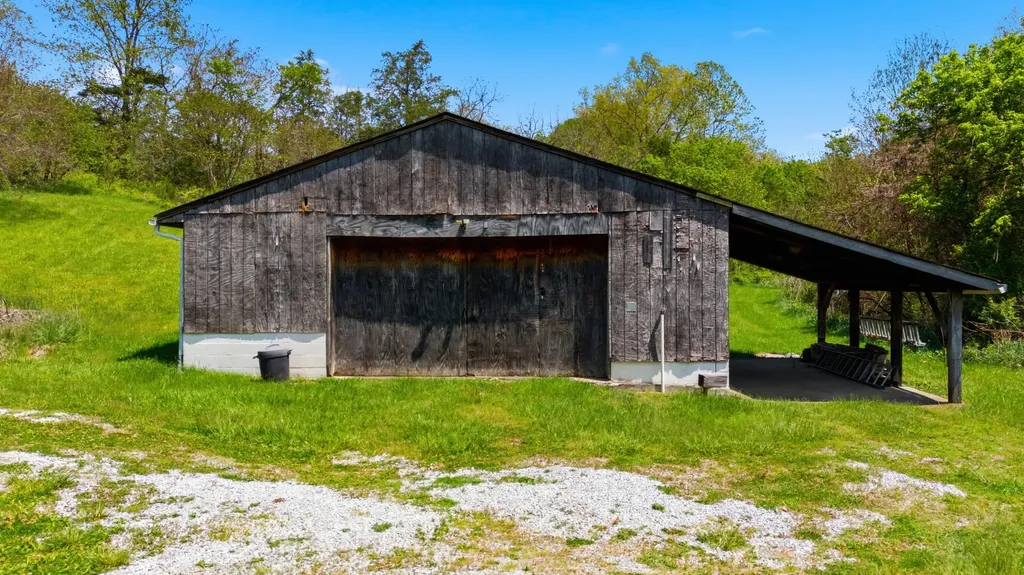 375 N Rays Fork Road Sadieville KY 40370