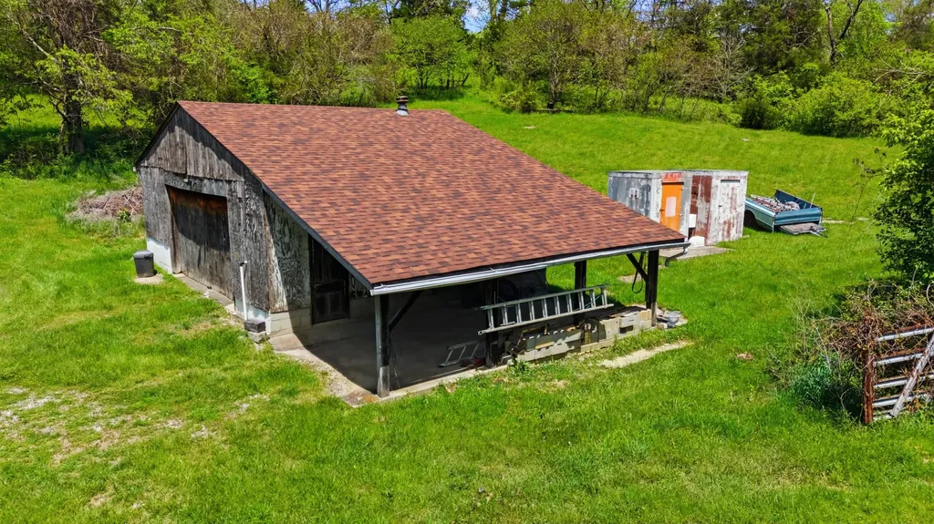 375 N Rays Fork Road Sadieville KY 40370