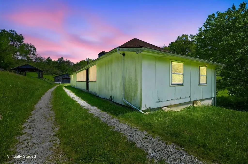 375 N Rays Fork Road Sadieville KY 40370