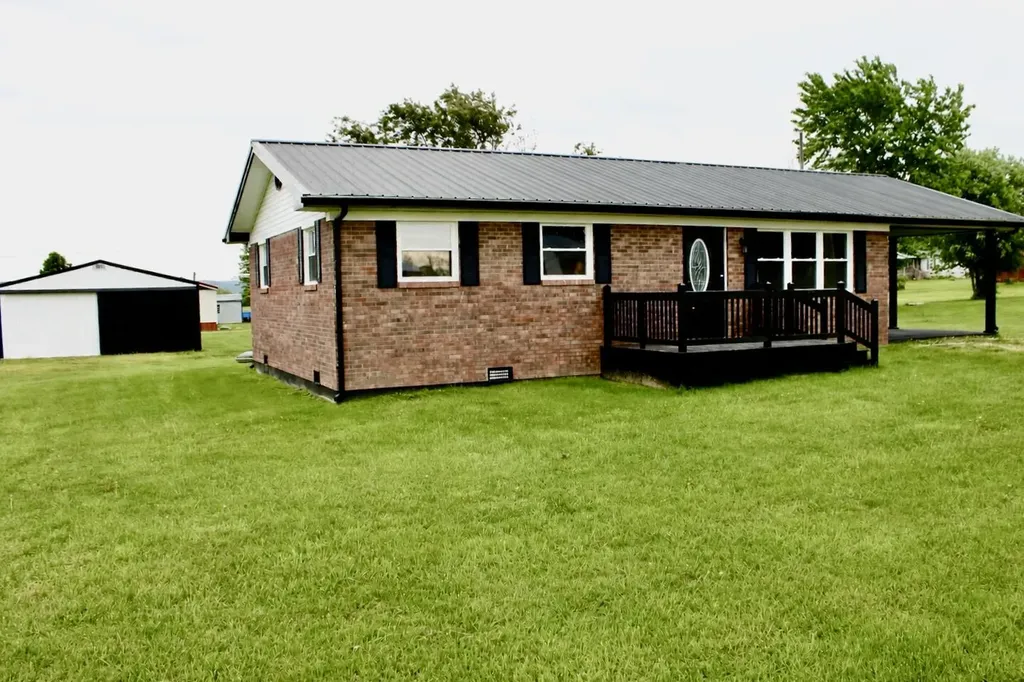 10779 Ky-57 Tollesboro KY 41189
