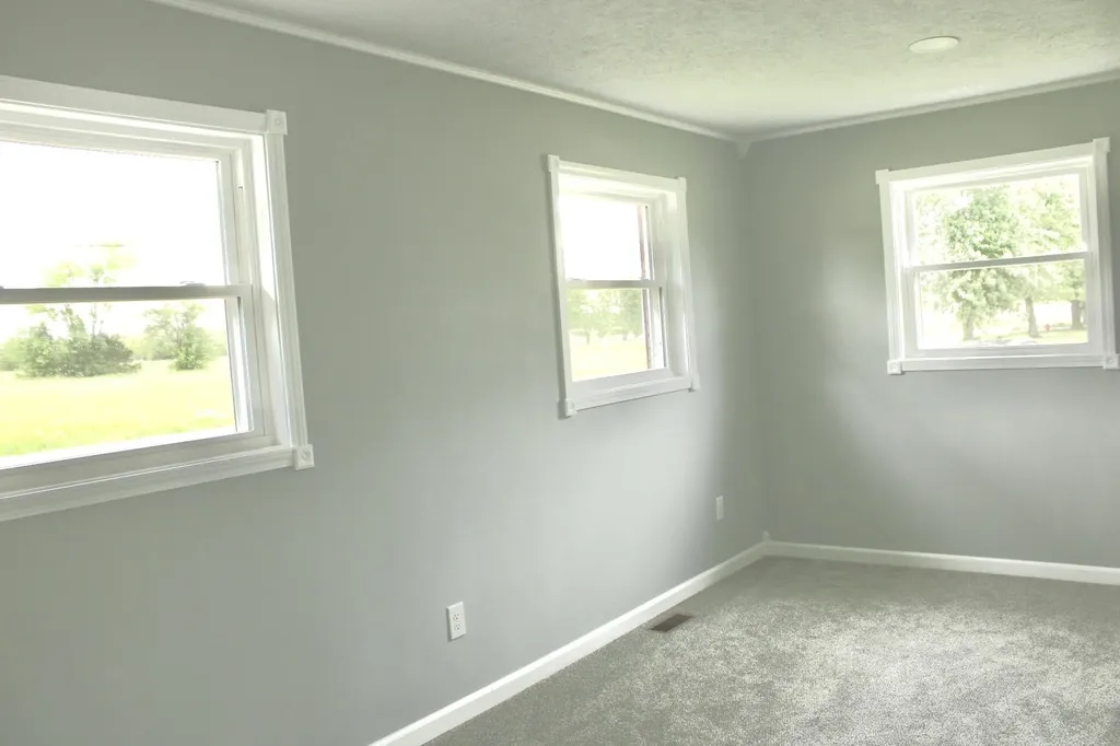 10779 Ky-57 Tollesboro KY 41189