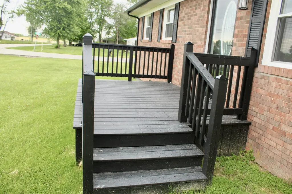 10779 Ky-57 Tollesboro KY 41189