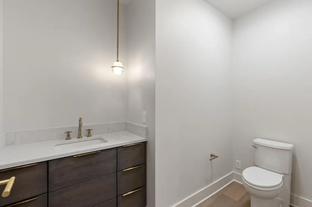 106 W Vine Street Lexington KY 40507