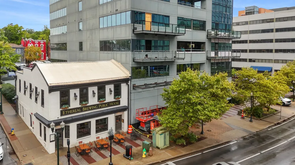 106 W Vine Street Lexington KY 40507