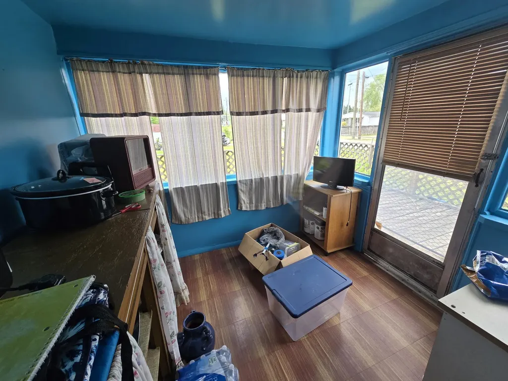2002 Winchester Avenue Middlesboro KY 40965