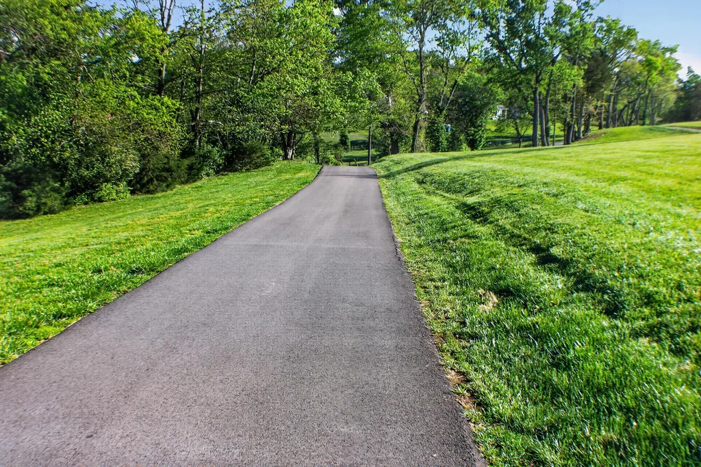 1199 Fort Bramlett Road Nicholasville KY 40356