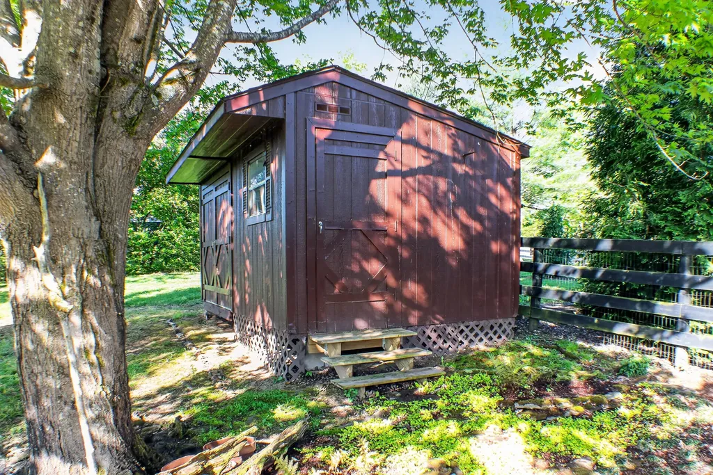 1199 Fort Bramlett Road Nicholasville KY 40356