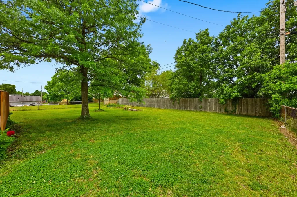 1645 Highview Circle Frankfort KY 40601