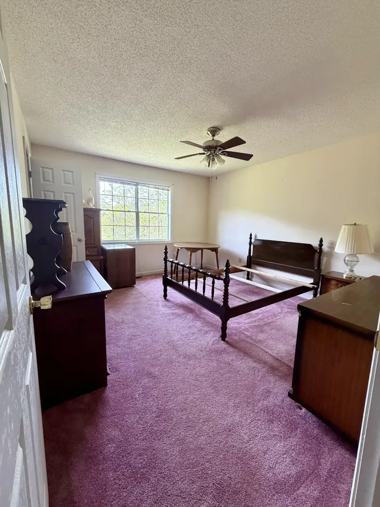 2071 E Highway 577 Manchester KY 40962