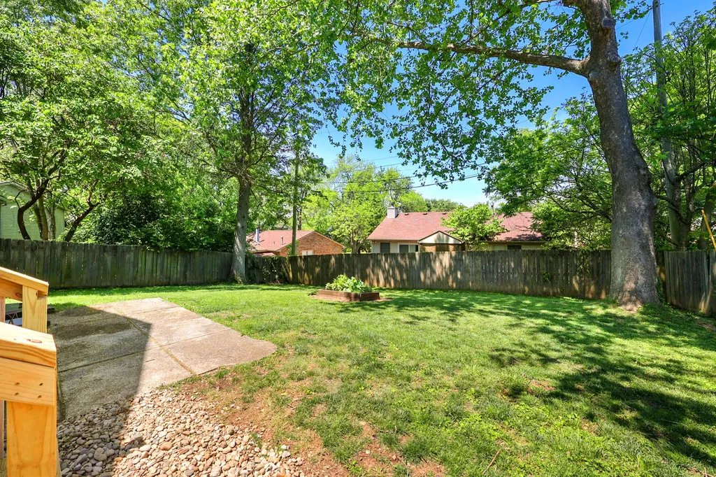 798 Jairus Drive Lexington KY 40515