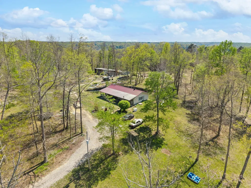 4705 Nolin Dam Road Mammoth Cave KY 42259