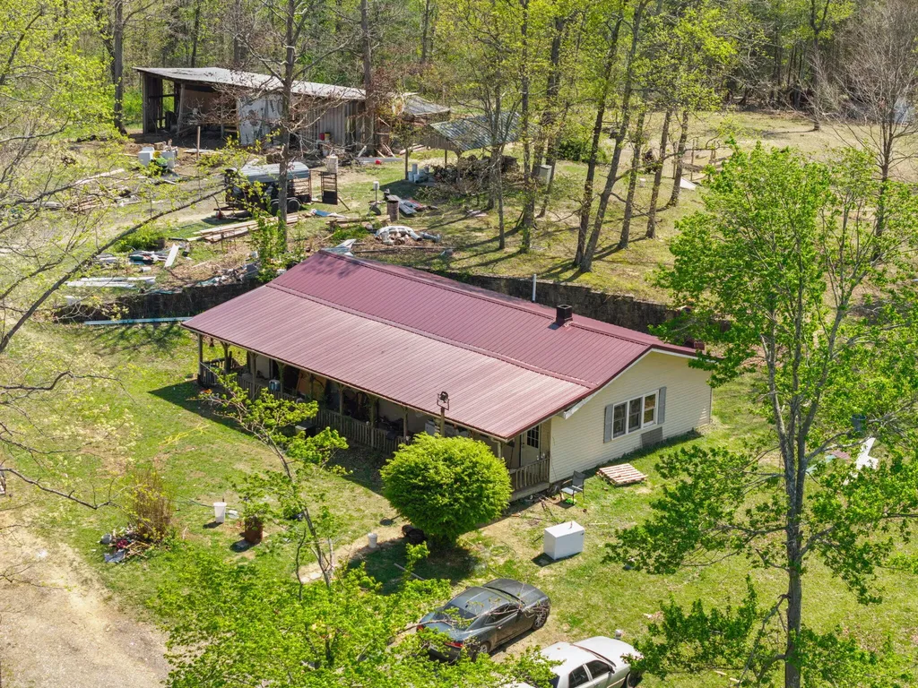 4705 Nolin Dam Road Mammoth Cave KY 42259