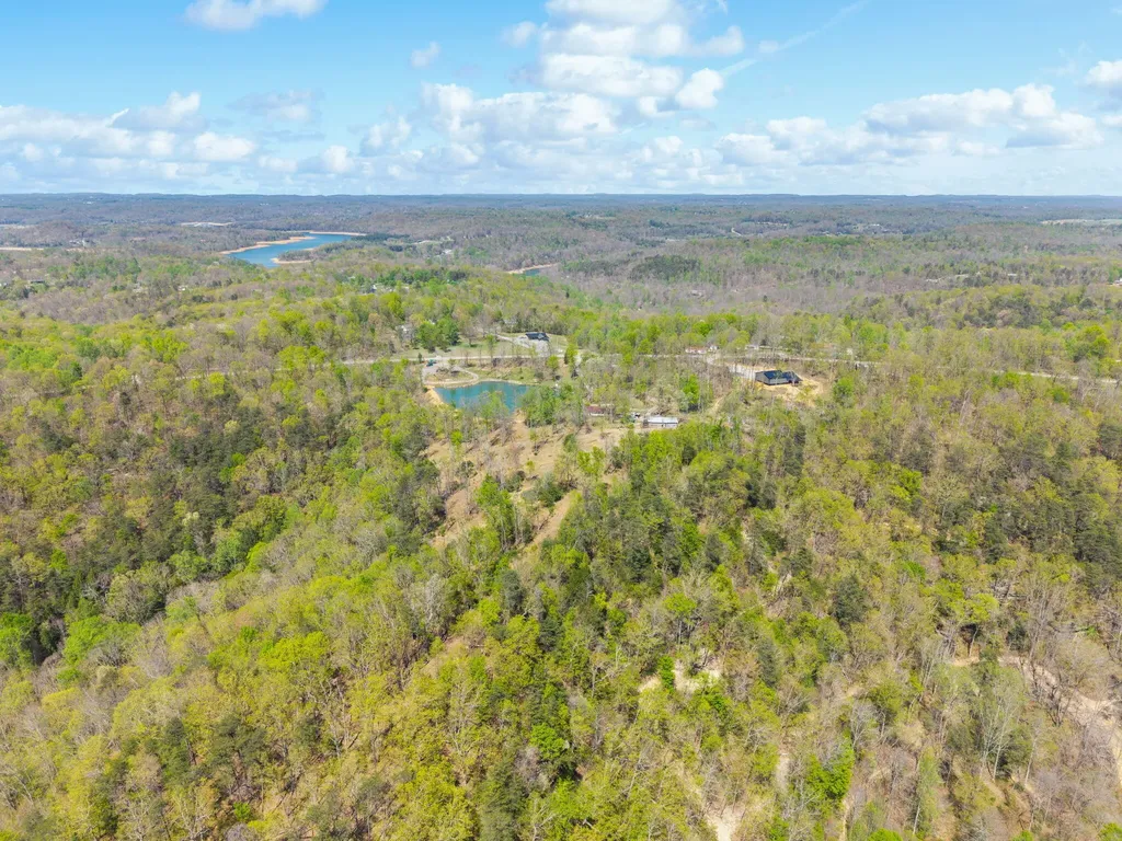 4705 Nolin Dam Road Mammoth Cave KY 42259