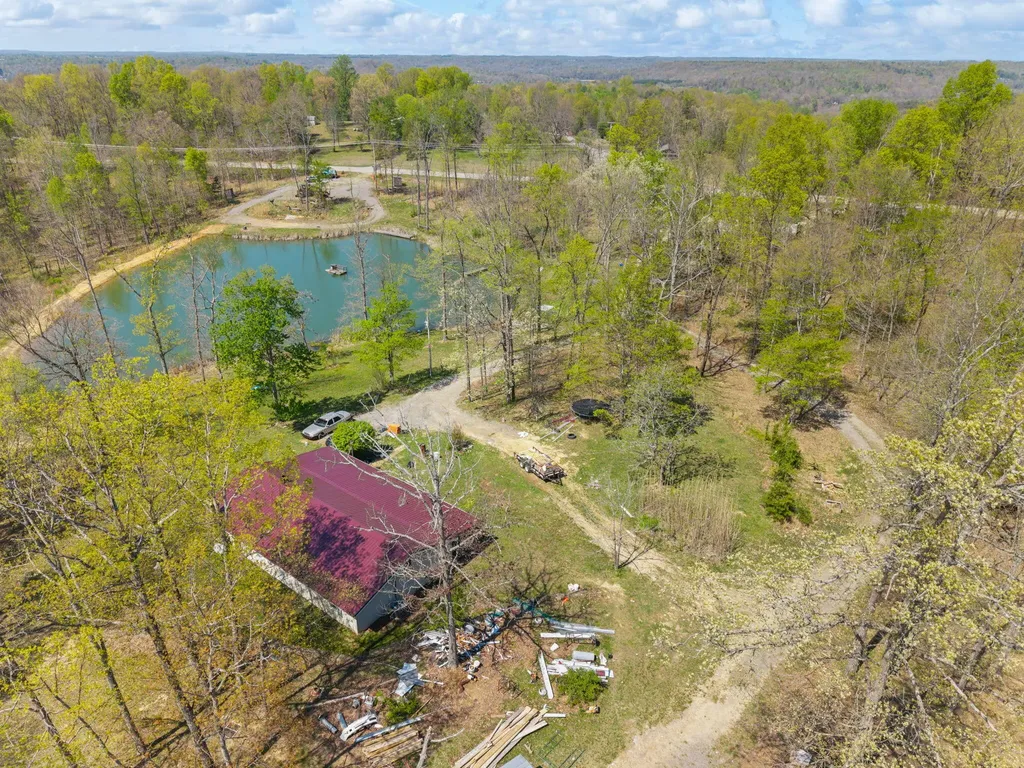 4705 Nolin Dam Road Mammoth Cave KY 42259