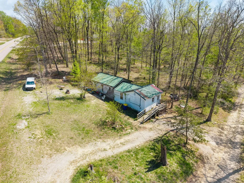 4705 Nolin Dam Road Mammoth Cave KY 42259