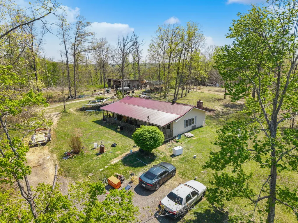 4705 Nolin Dam Road Mammoth Cave KY 42259